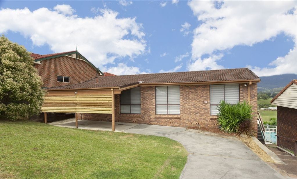 3 bedrooms House in 30 Crest Road ALBION PARK NSW, 2527