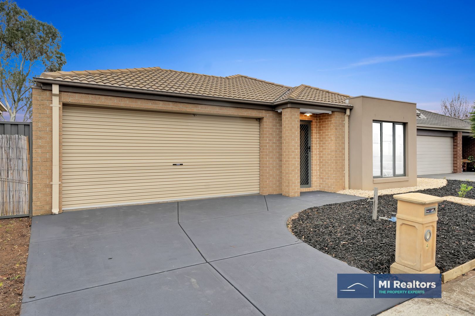4 Circuit Drive, Truganina VIC 3029 Domain
