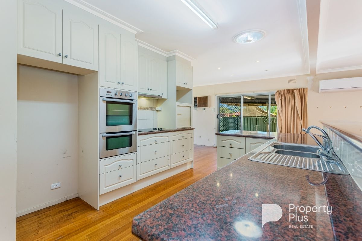 8 Tresise Street, Serpentine VIC 3517, Image 2