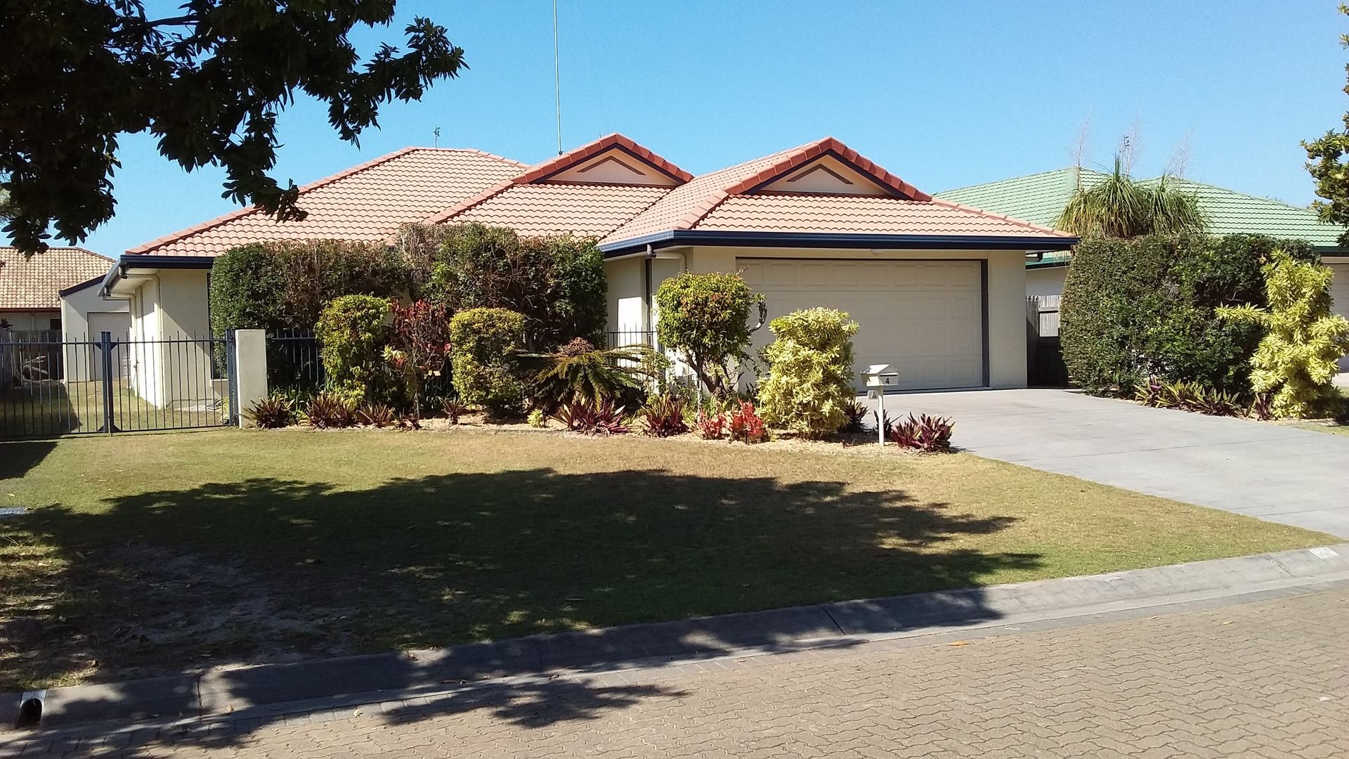 4 Azalea Place, Currimundi QLD 4551, Image 0