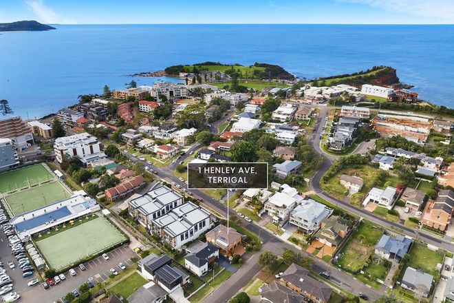 Picture of 1 Henley Avenue, TERRIGAL NSW 2260