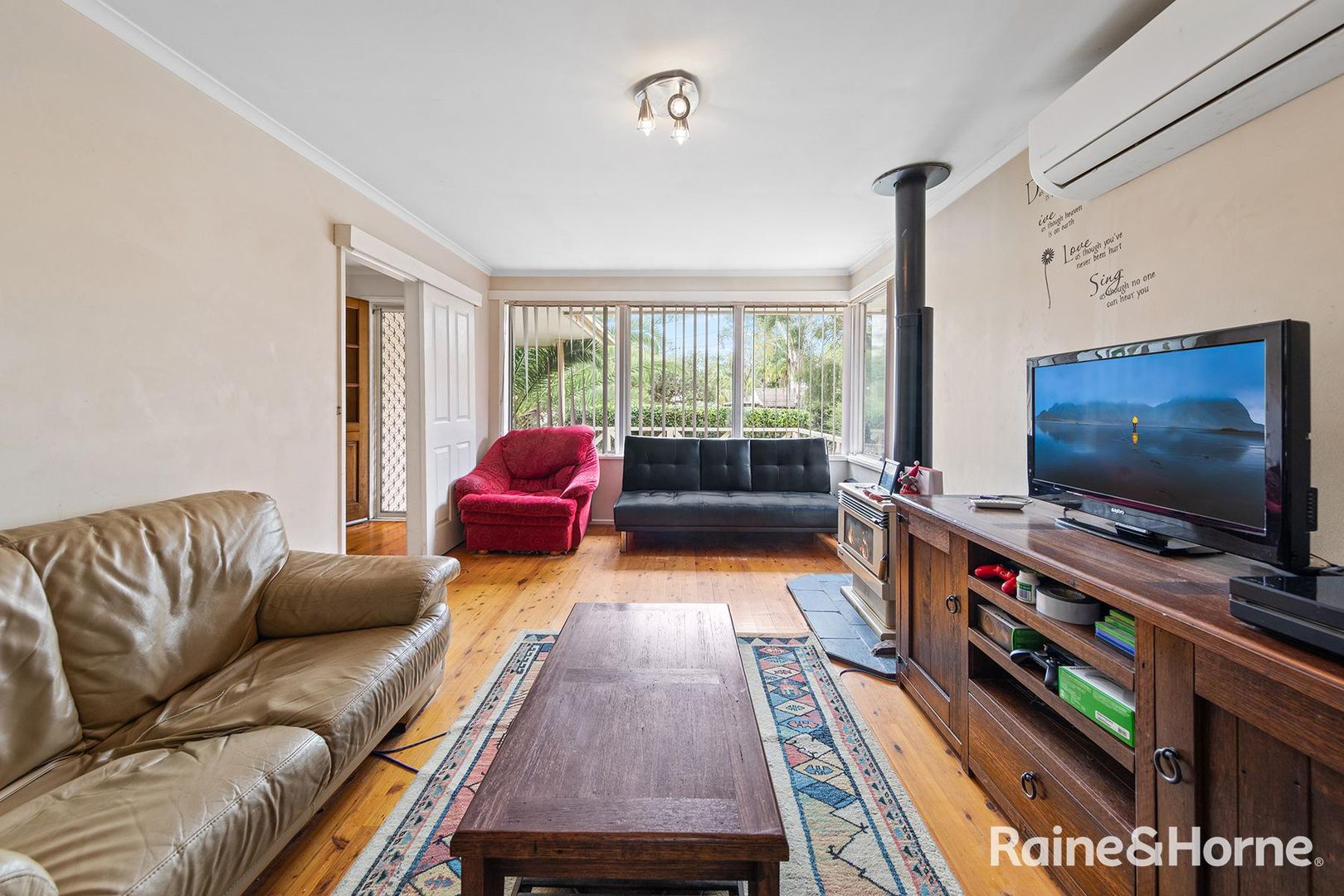 29 Rugby Street, Cambridge Park NSW 2747, Image 2