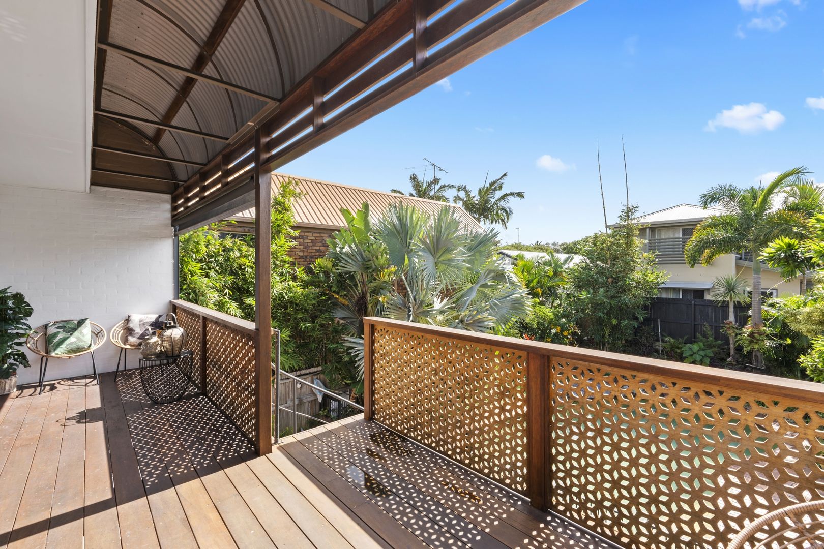 9 Glenelg Avenue, Mermaid Beach QLD 4218, Image 2