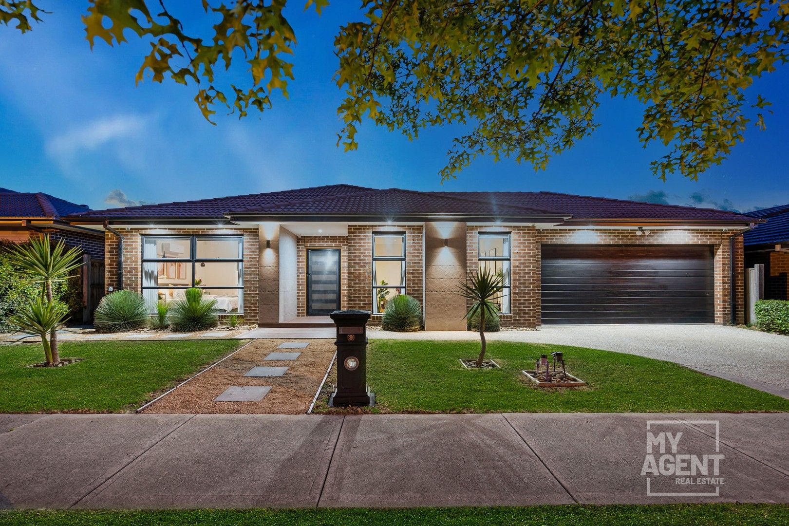 4 bedrooms House in 83 Mandalay  Circuit BEVERIDGE VIC, 3753