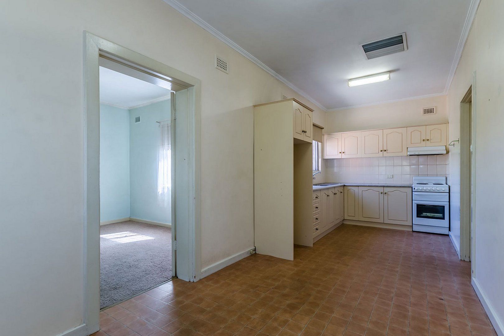 324 South Road, Croydon Park SA 5008, Image 1