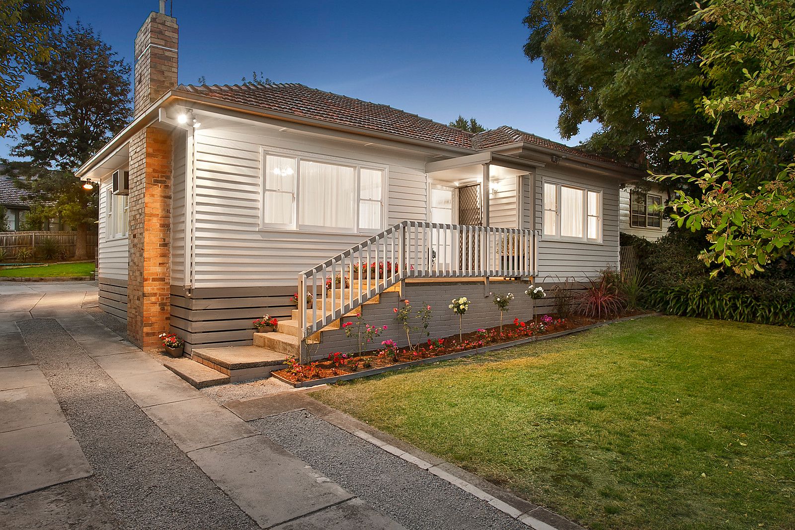 15 Dobson Avenue, Rosanna VIC 3084, Image 0