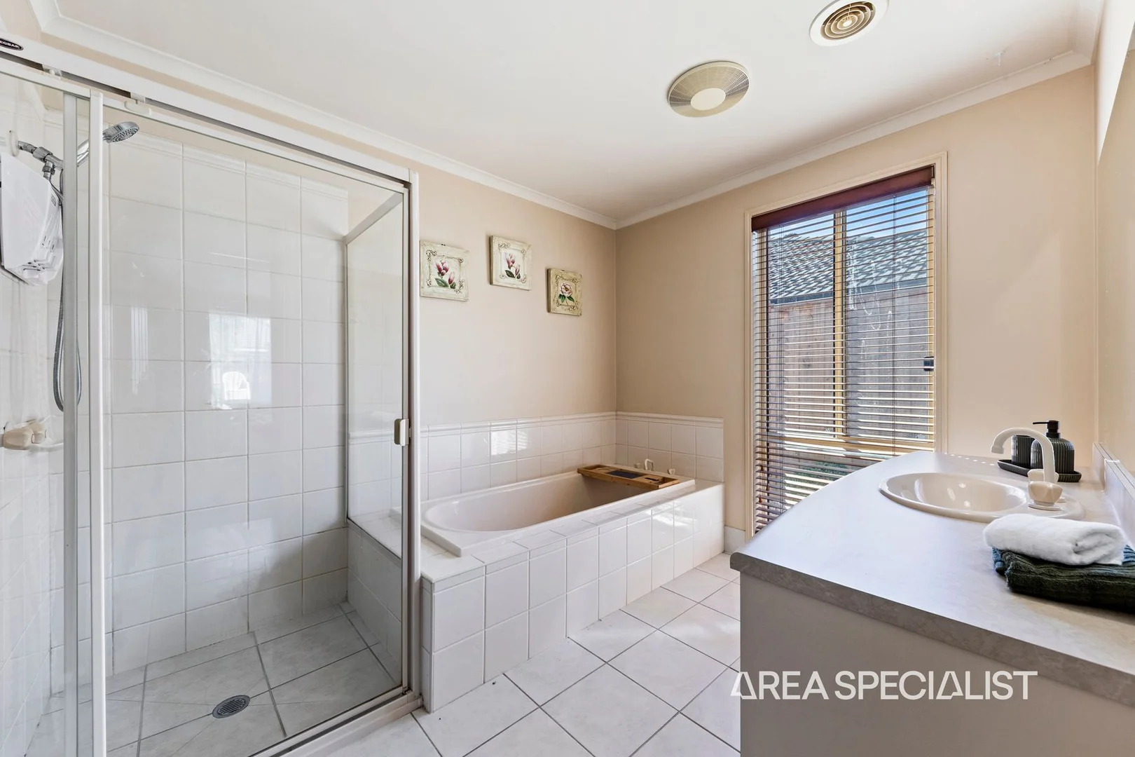 Image 16