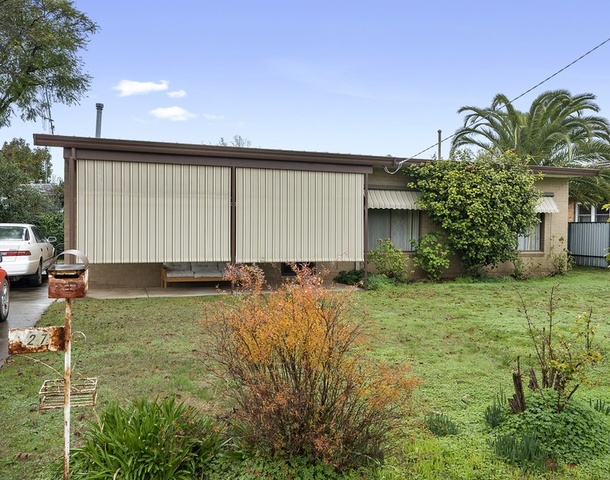 27 Maud Street, Benalla VIC 3672