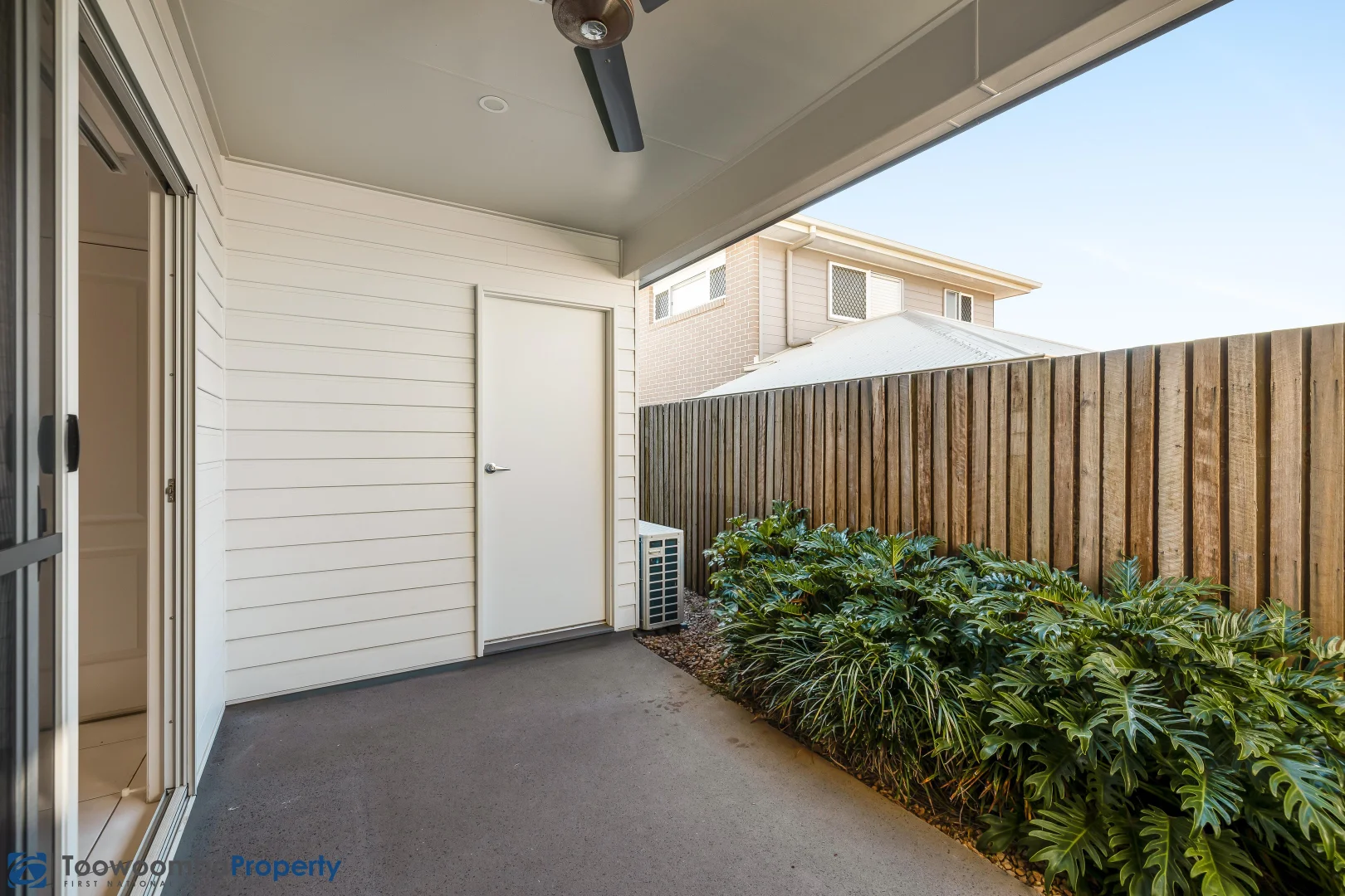 Additional image 9 of 2/436 Hume Street, Middle Ridge QLD 4350