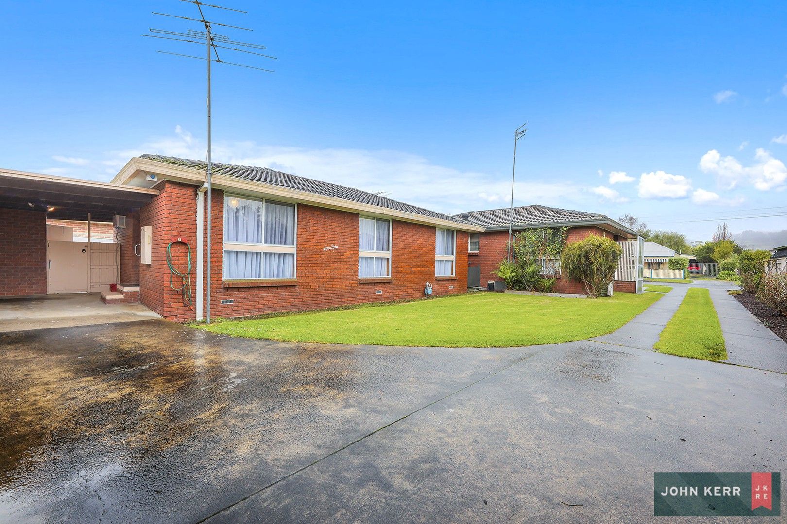 2/2 Evans Street, Trafalgar VIC 3824, Image 0