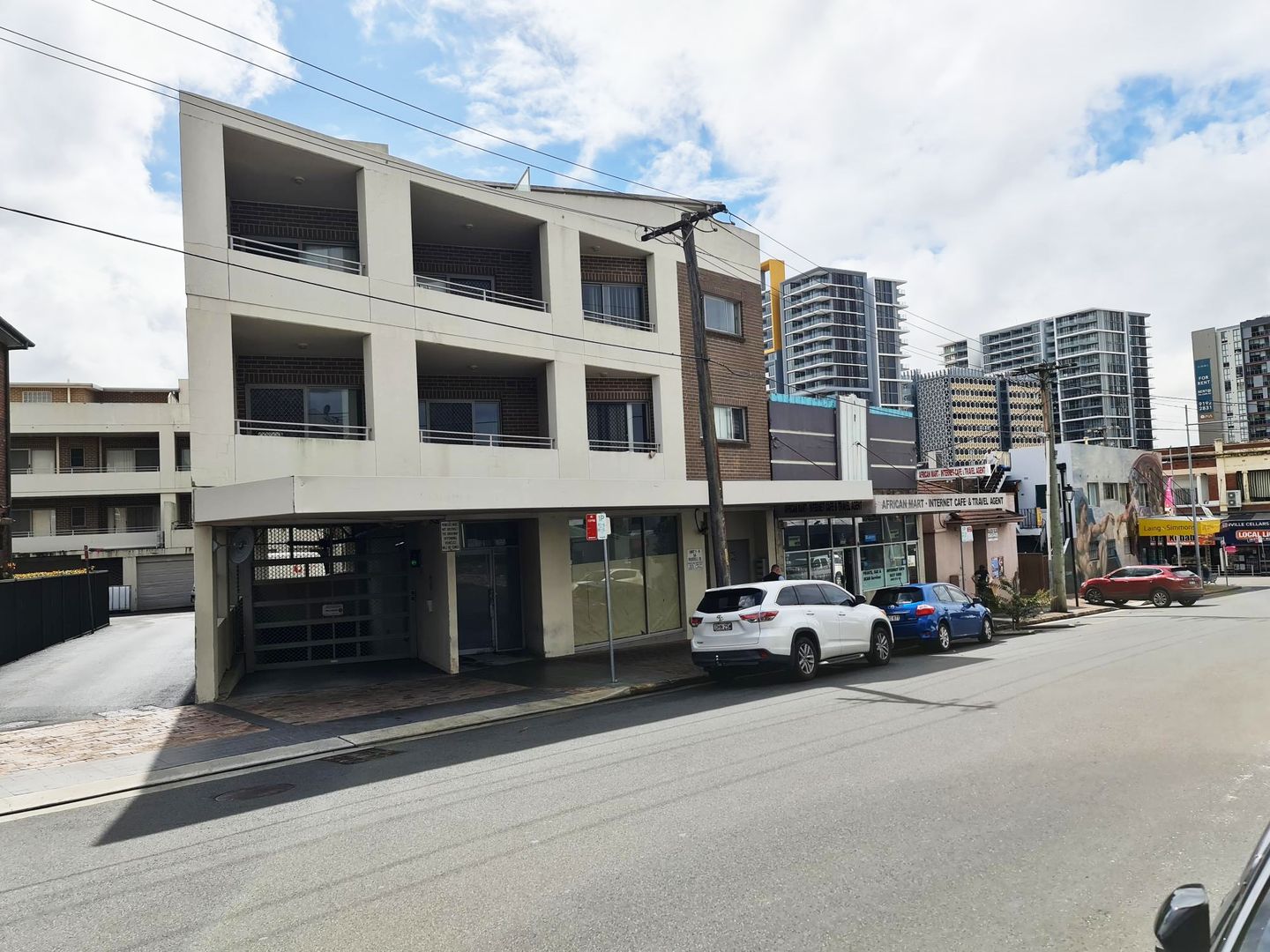 2 bedrooms Apartment / Unit / Flat in 2/5A Russell St GRANVILLE NSW, 2142