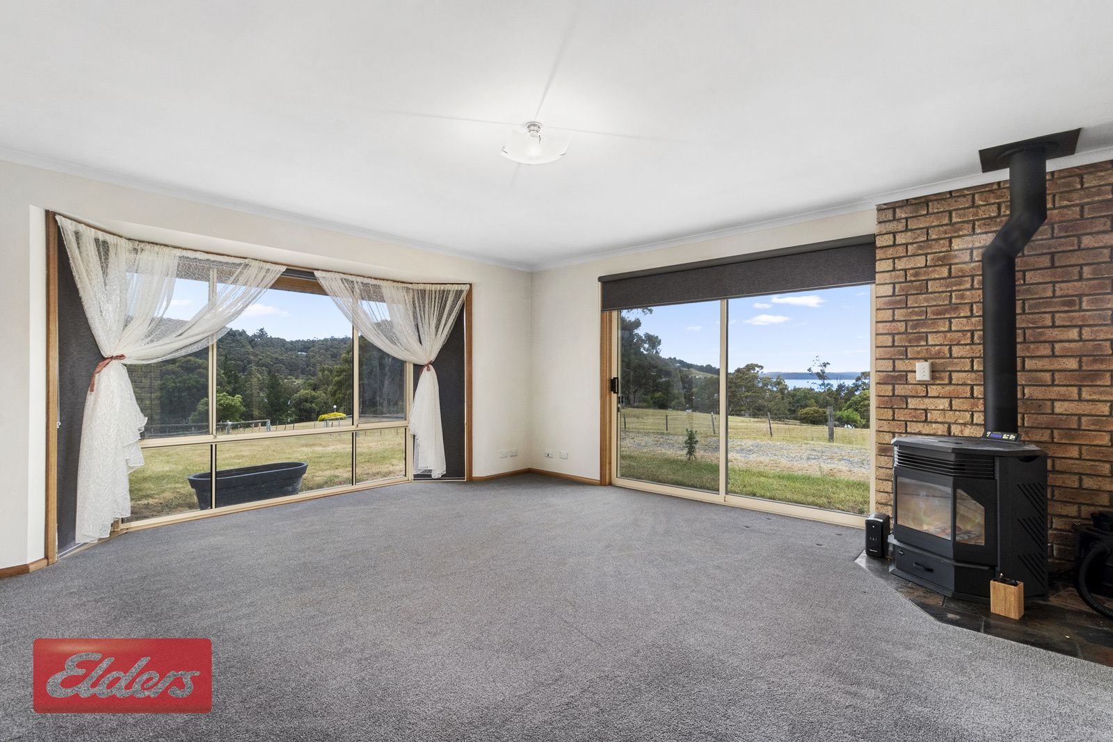 17 Saddle Road, Kettering TAS 7155, Image 2