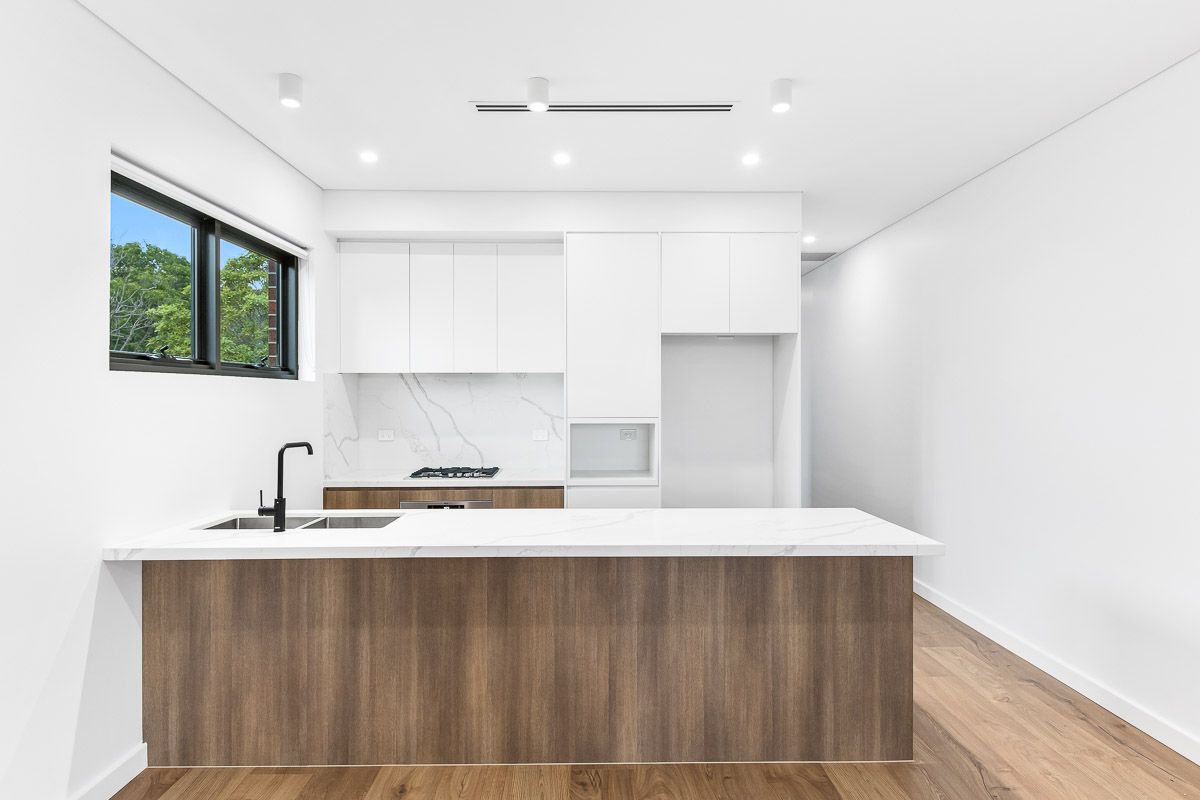 2 bedrooms Apartment / Unit / Flat in A06/40-42 Cobar Street DULWICH HILL NSW, 2203