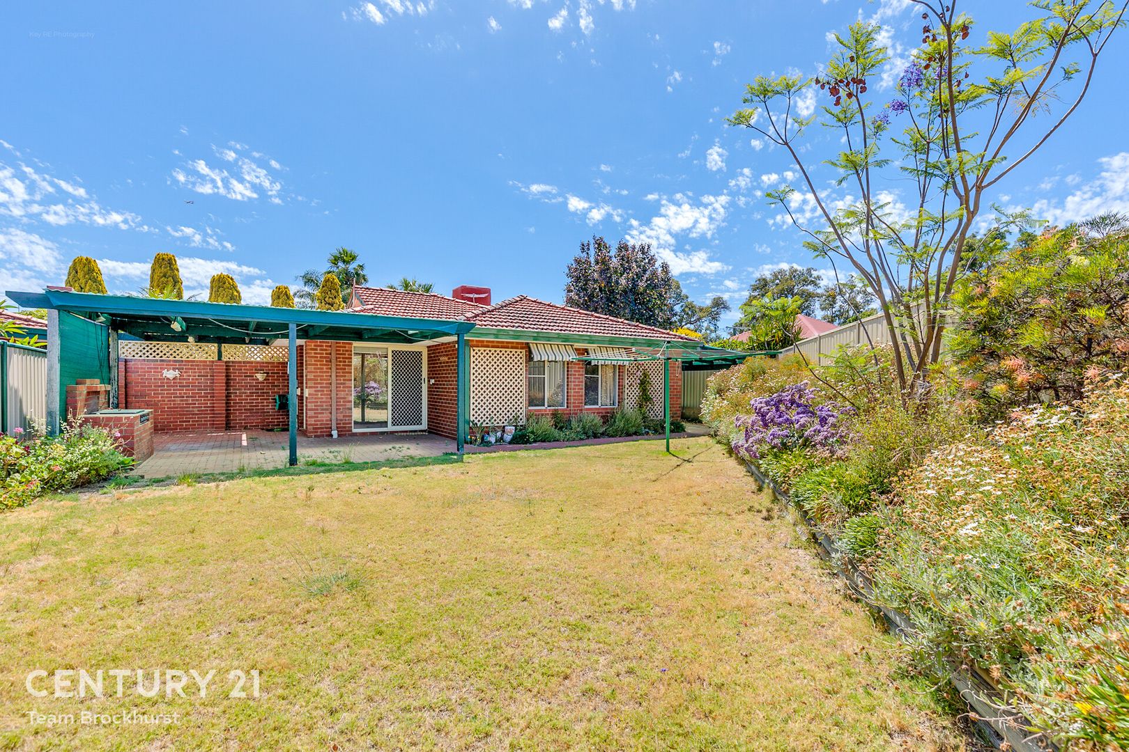 8b Exmouth Place, Thornlie WA 6108 House For Rent Domain