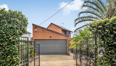 Picture of 26 View Street, WOOLOOWIN QLD 4030
