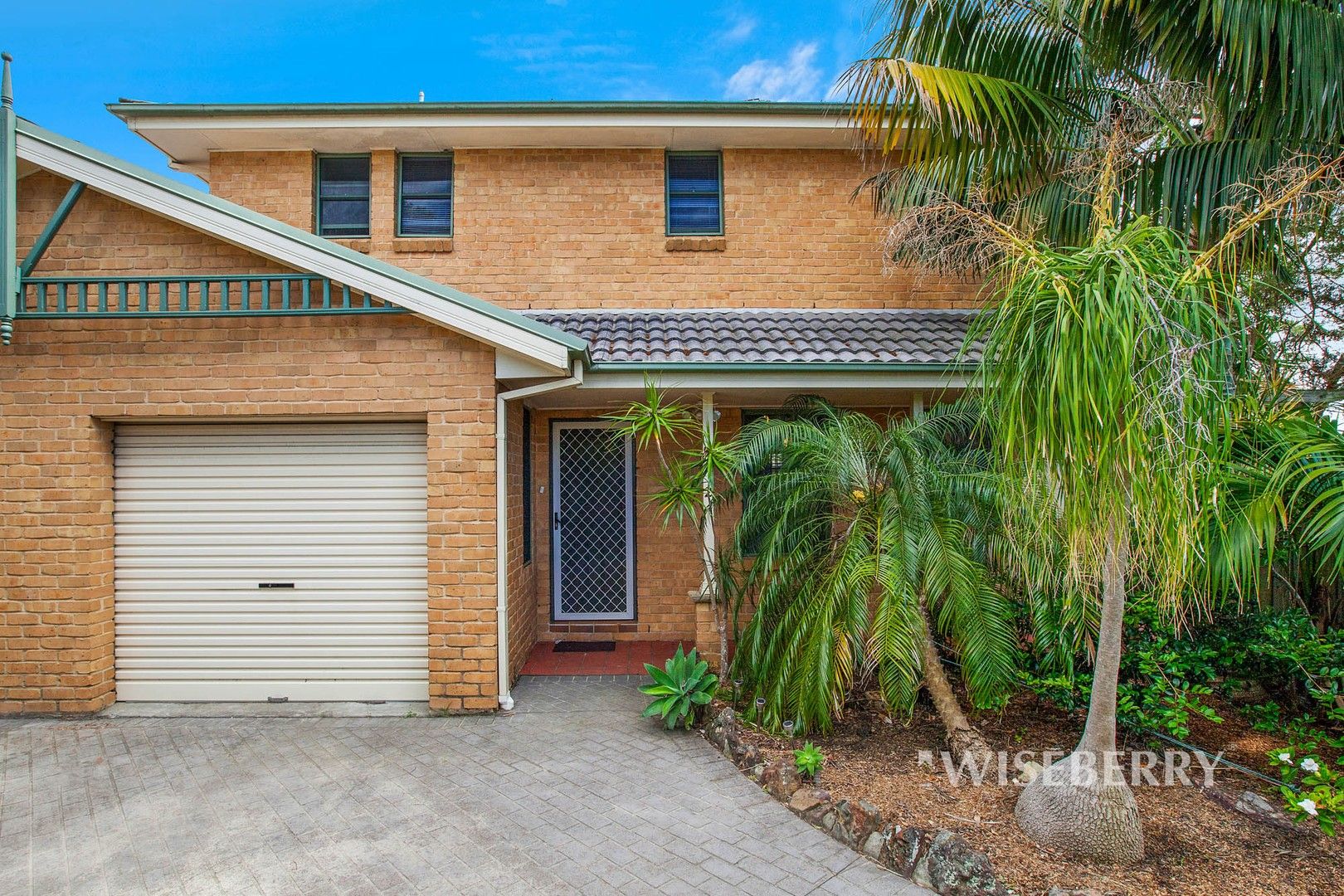 2/33 Crowe Street, Lake Haven NSW 2263, Image 0