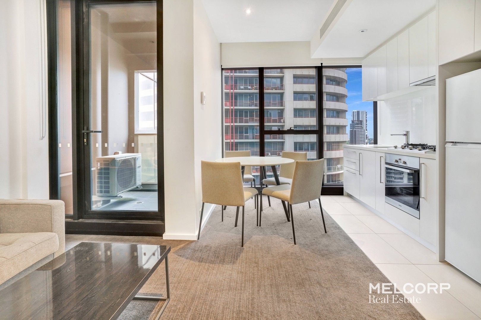 1 bedrooms Apartment / Unit / Flat in 1607/9 Power Street SOUTHBANK VIC, 3006