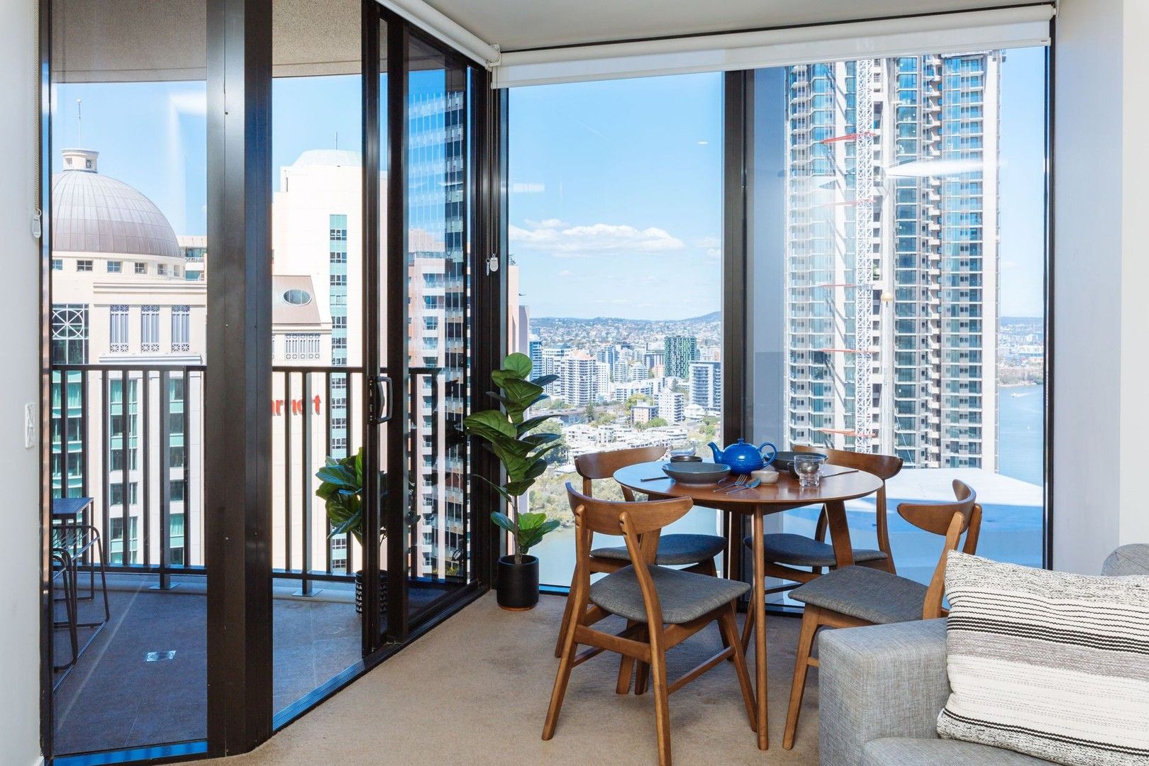1 bedrooms Apartment / Unit / Flat in 2906/550 Queen Street BRISBANE CITY QLD, 4000