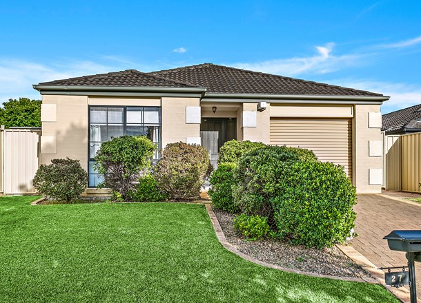 27 Grey Street, Albion Park NSW 2527