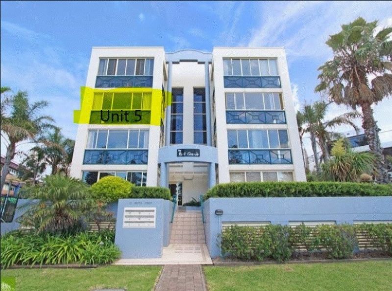 3 bedrooms Apartment / Unit / Flat in 5/10-12 Hector Street WOLLONGONG NSW, 2500