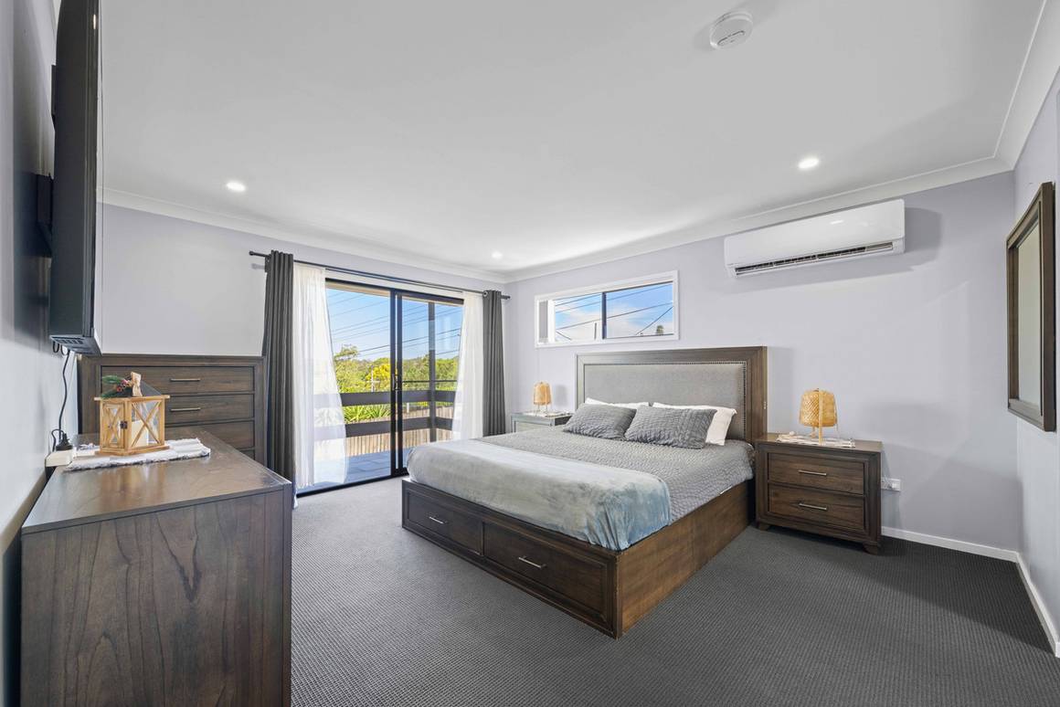 14 Glen Eagle Court REDBANK PLAINS 4301 - Image 4