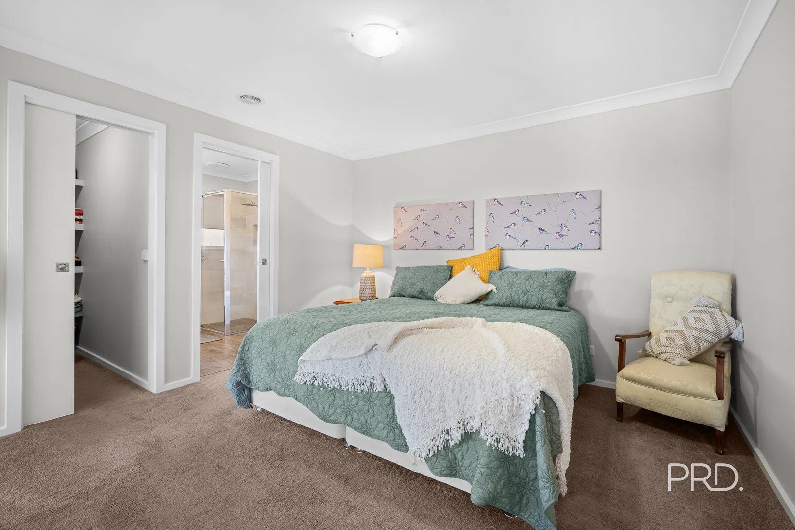 Additional image 8 of Lloyd NSW 2650