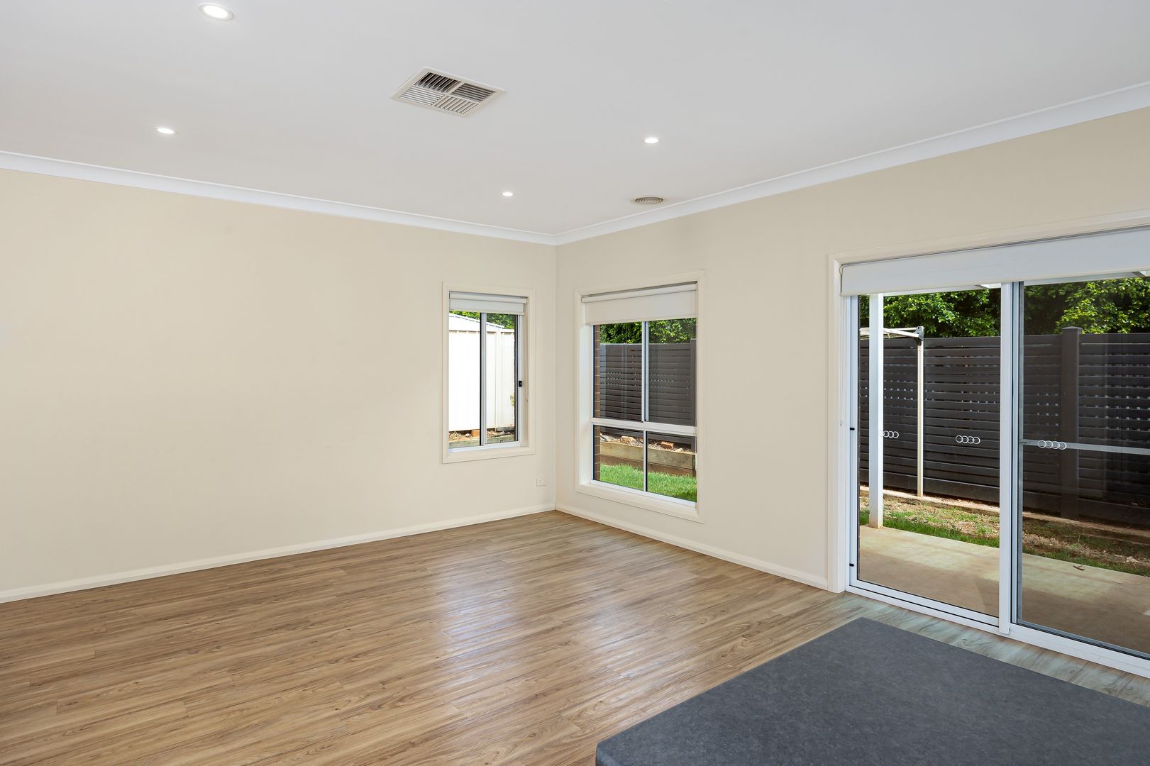 113 Victoria Street, Temora NSW 2666 Duplex For Rent 360 Domain