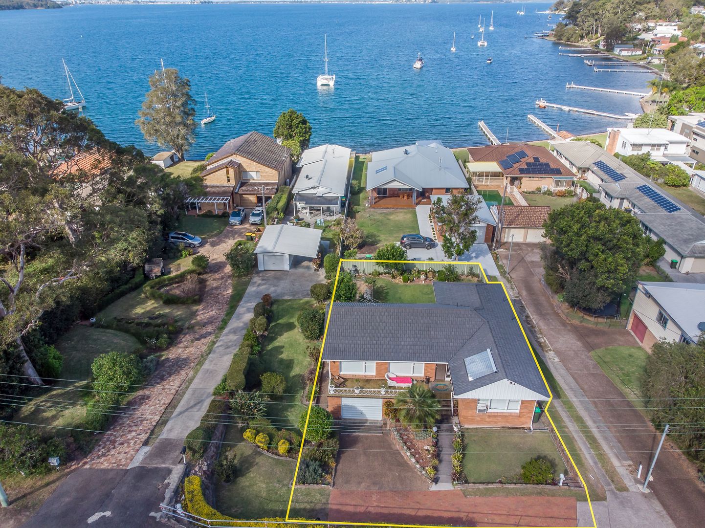 30A Ambrose Street, Carey Bay Property History & Address Research