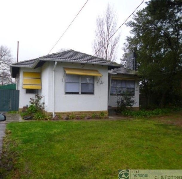 1 Grevillea Street, Doveton VIC 3177 House For Rent Domain