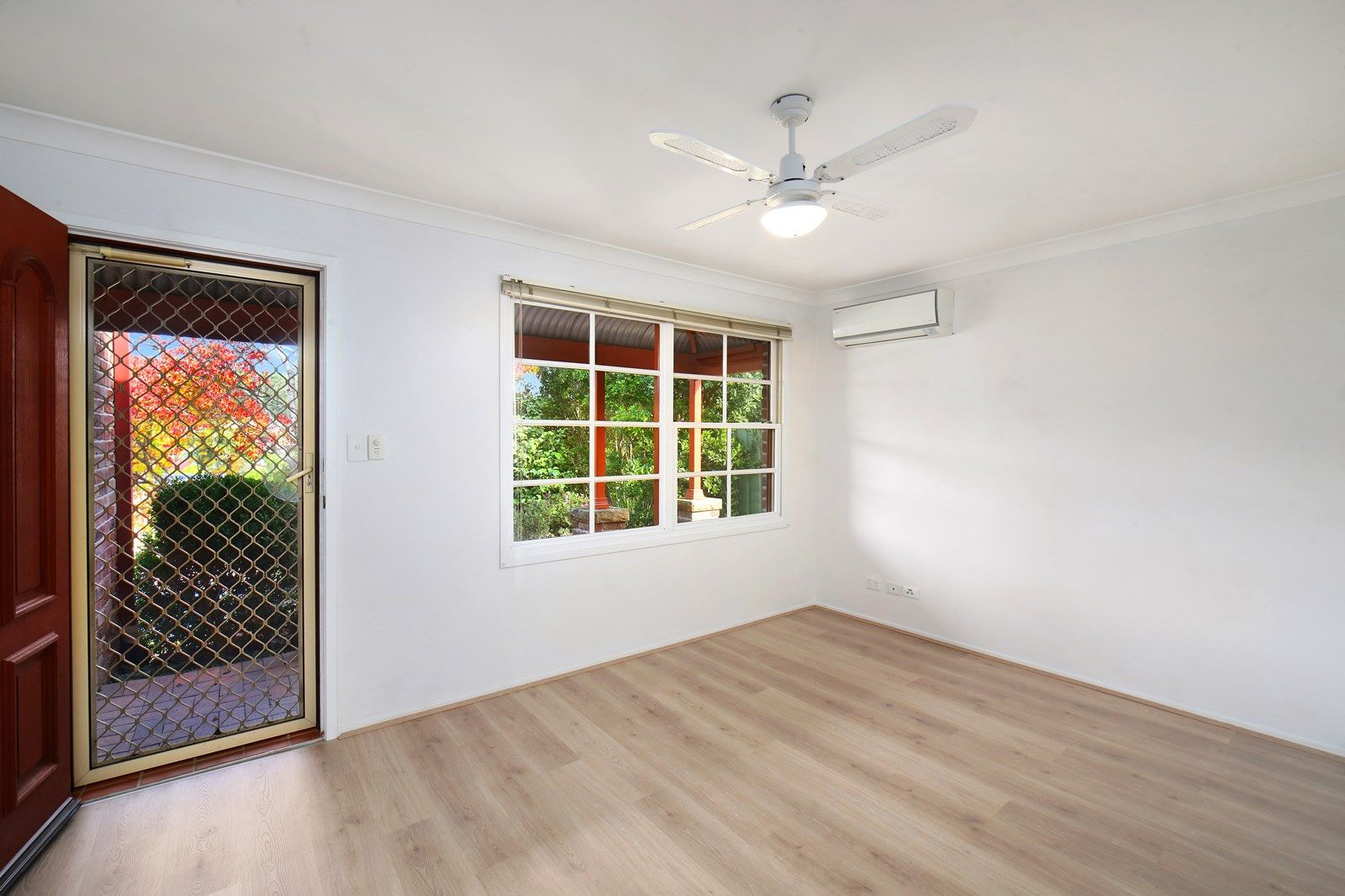 1/9 Day Dawn Place, Erina NSW 2250, Image 2