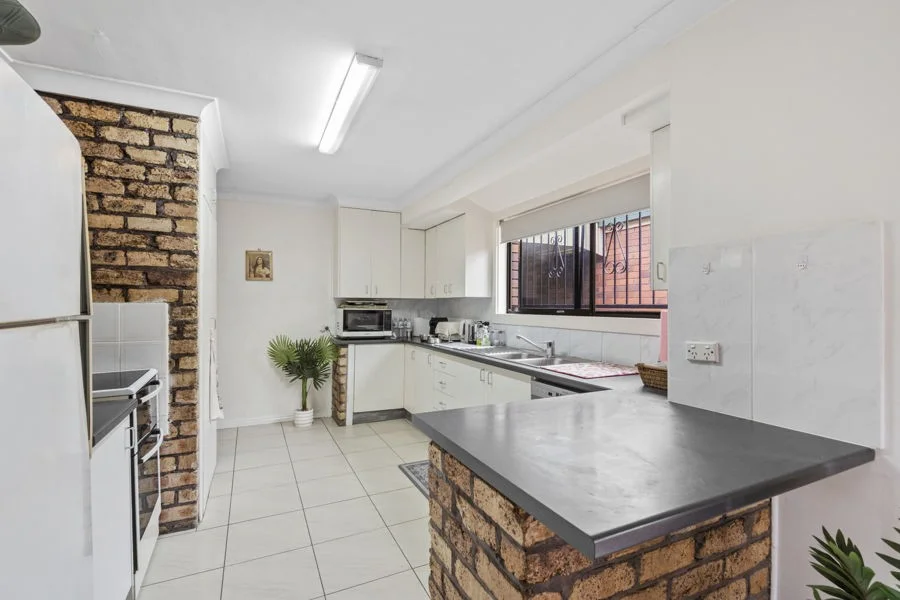 Additional image 4 of 67 Bedivere Street, Carindale QLD 4152