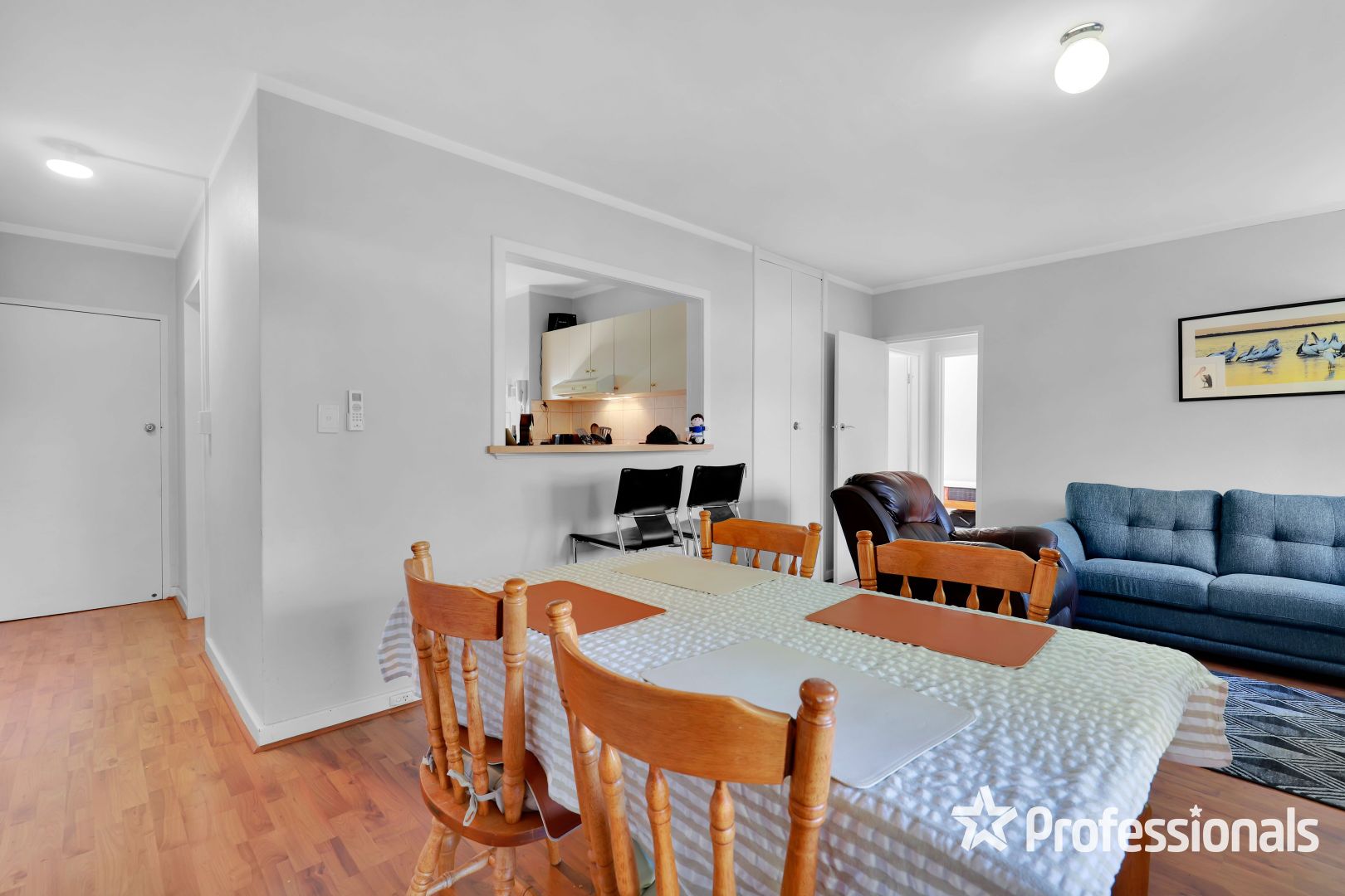 1/2 Benjamin Street, Armadale WA 6112, Image 2