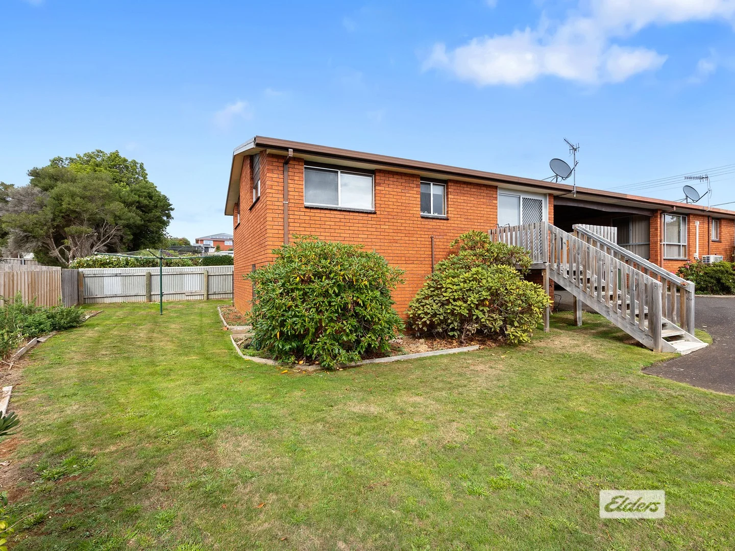 2/11 Turnbull Avenue, Upper Burnie TAS 7320