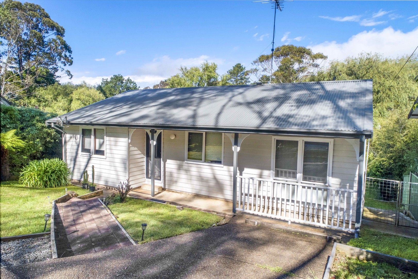 3 bedrooms House in 27 Wentworth Street LEURA NSW, 2780