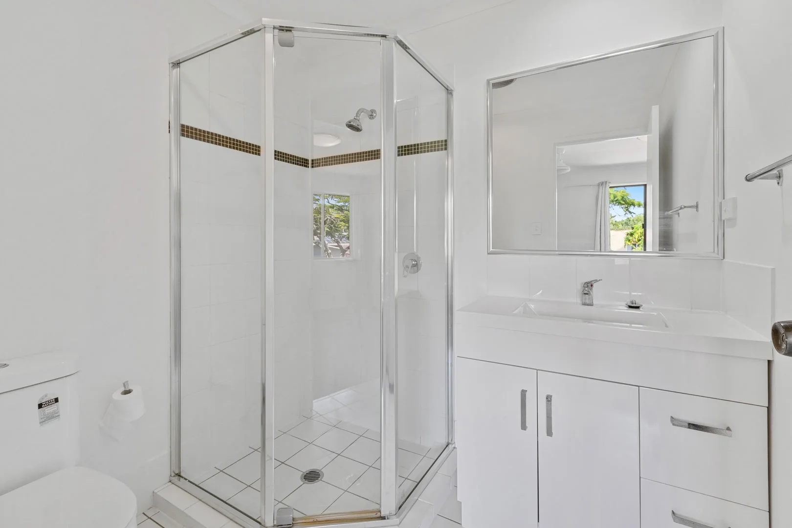 Additional image 18 of 4-6 Jellicoe Street, Wellington Point QLD 4160