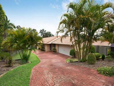 7 Kuter Court, Edens Landing QLD 4207