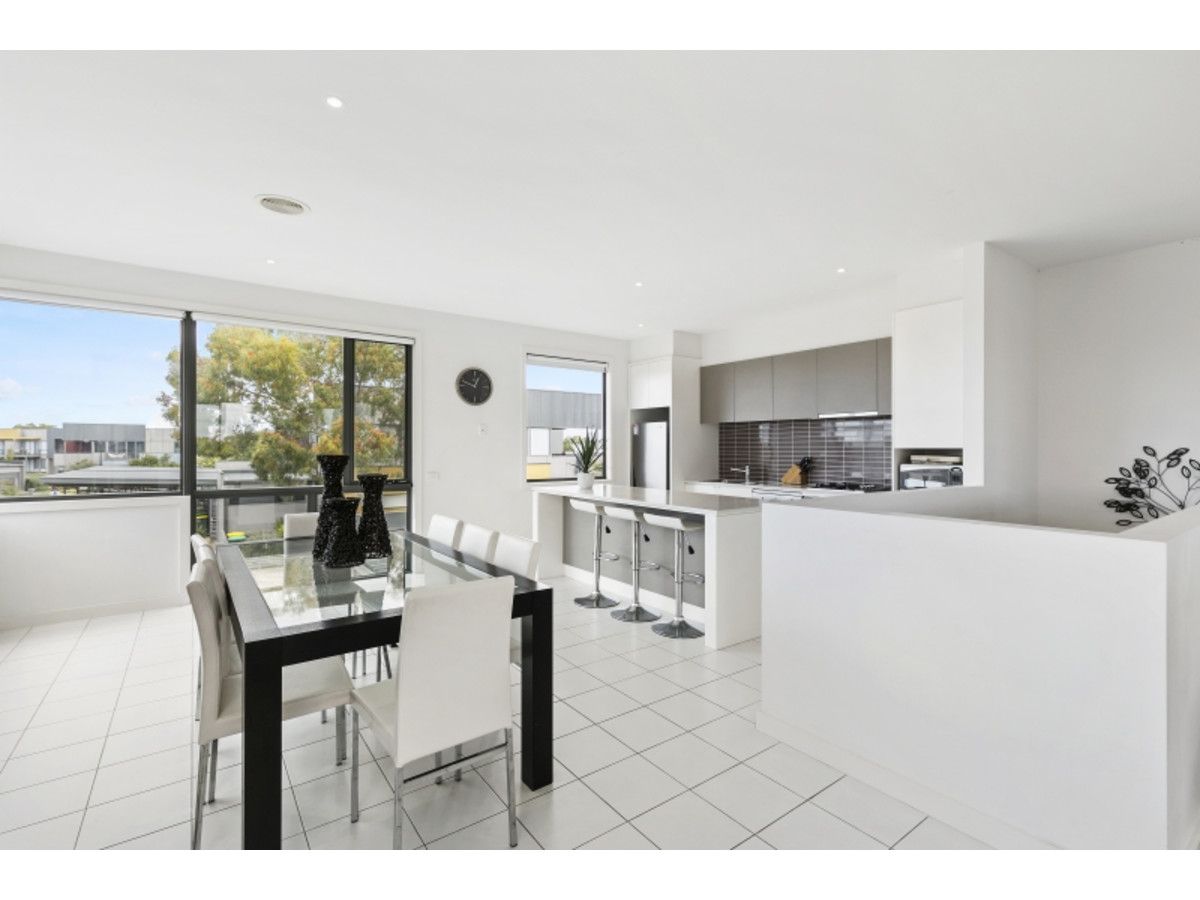 2 Sunset Place, Torquay VIC 3228, Image 1