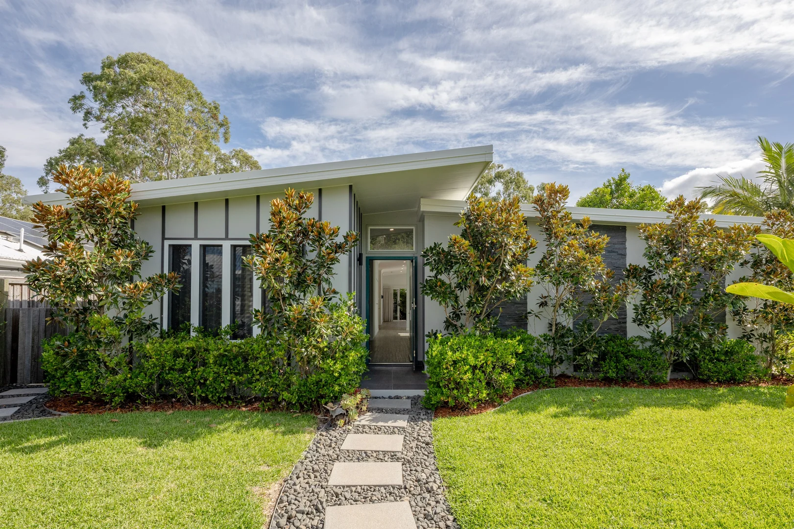 5 Kookaburra Lane, Noosa Heads QLD 4567