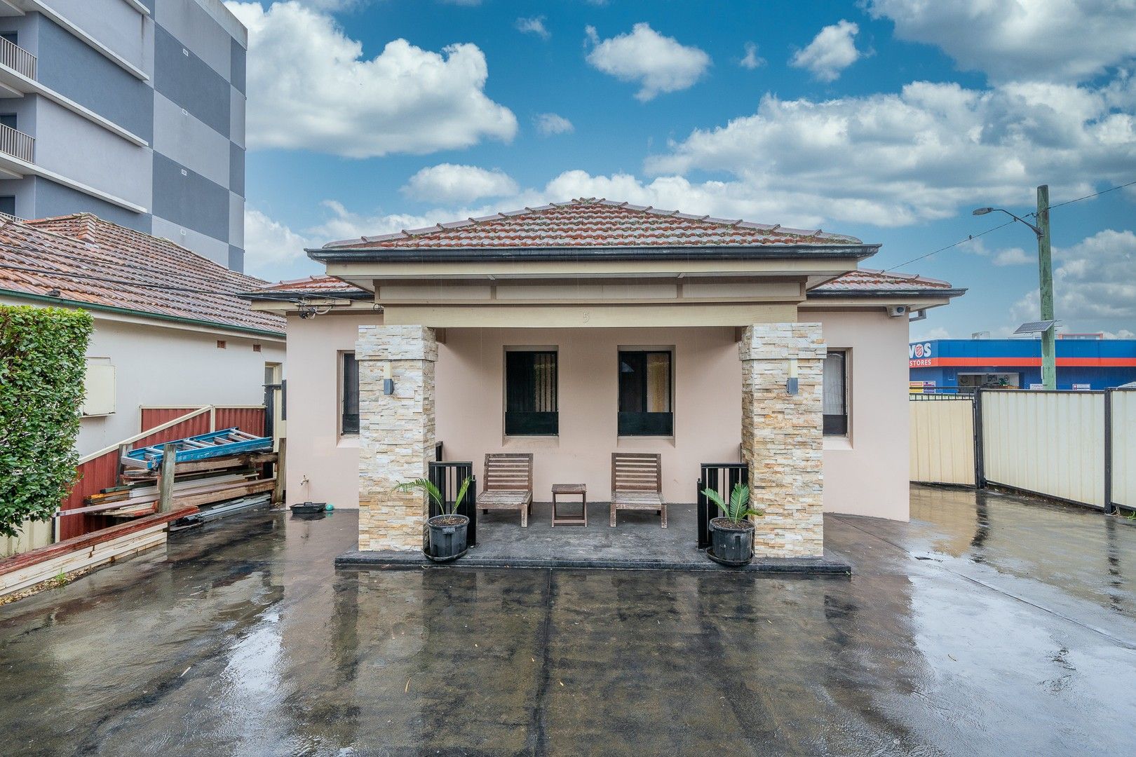 3 bedrooms House in 5 Church Road YAGOONA NSW, 2199