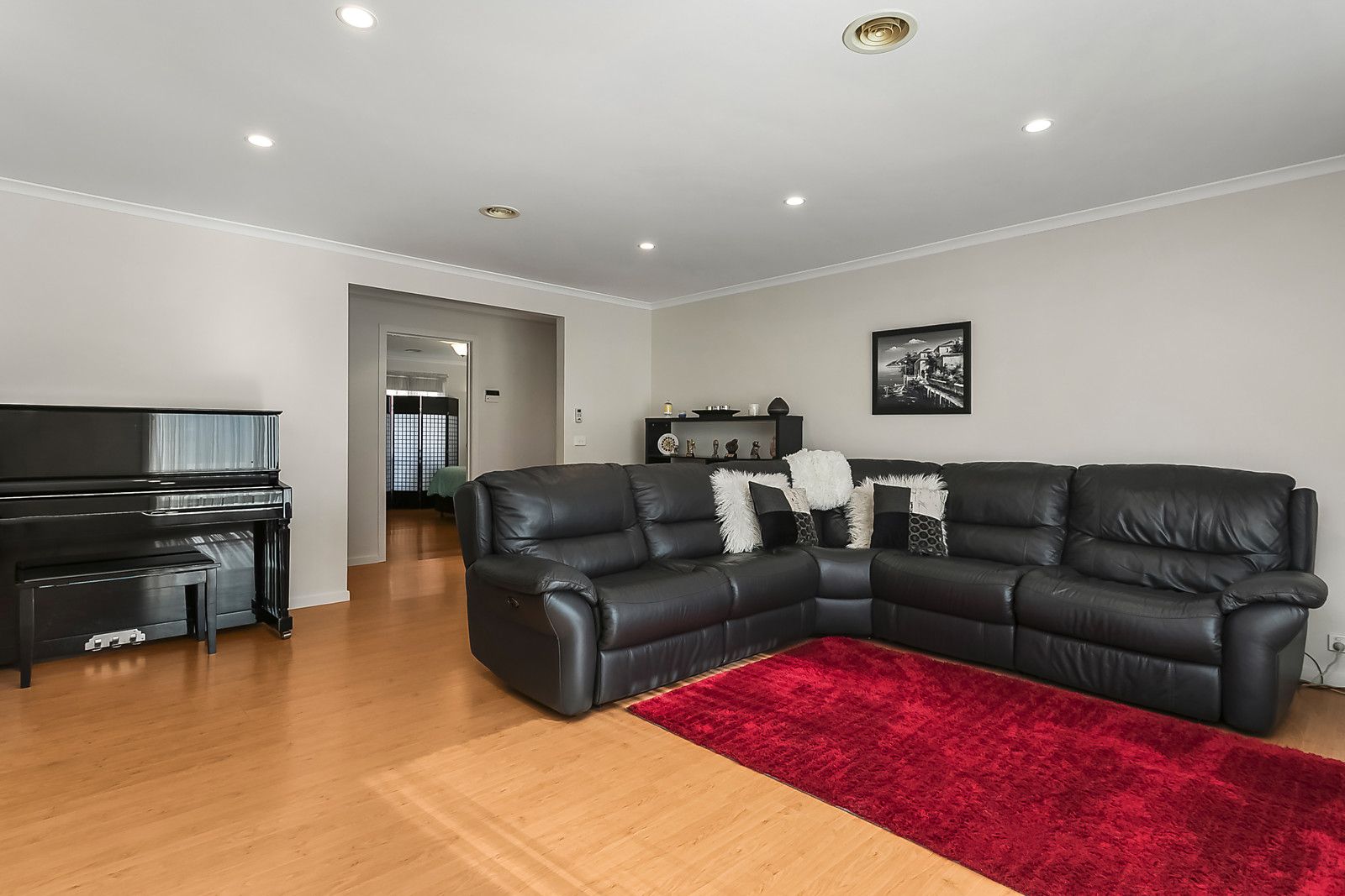 2/35 Green Street, Airport West VIC 3042, Image 1