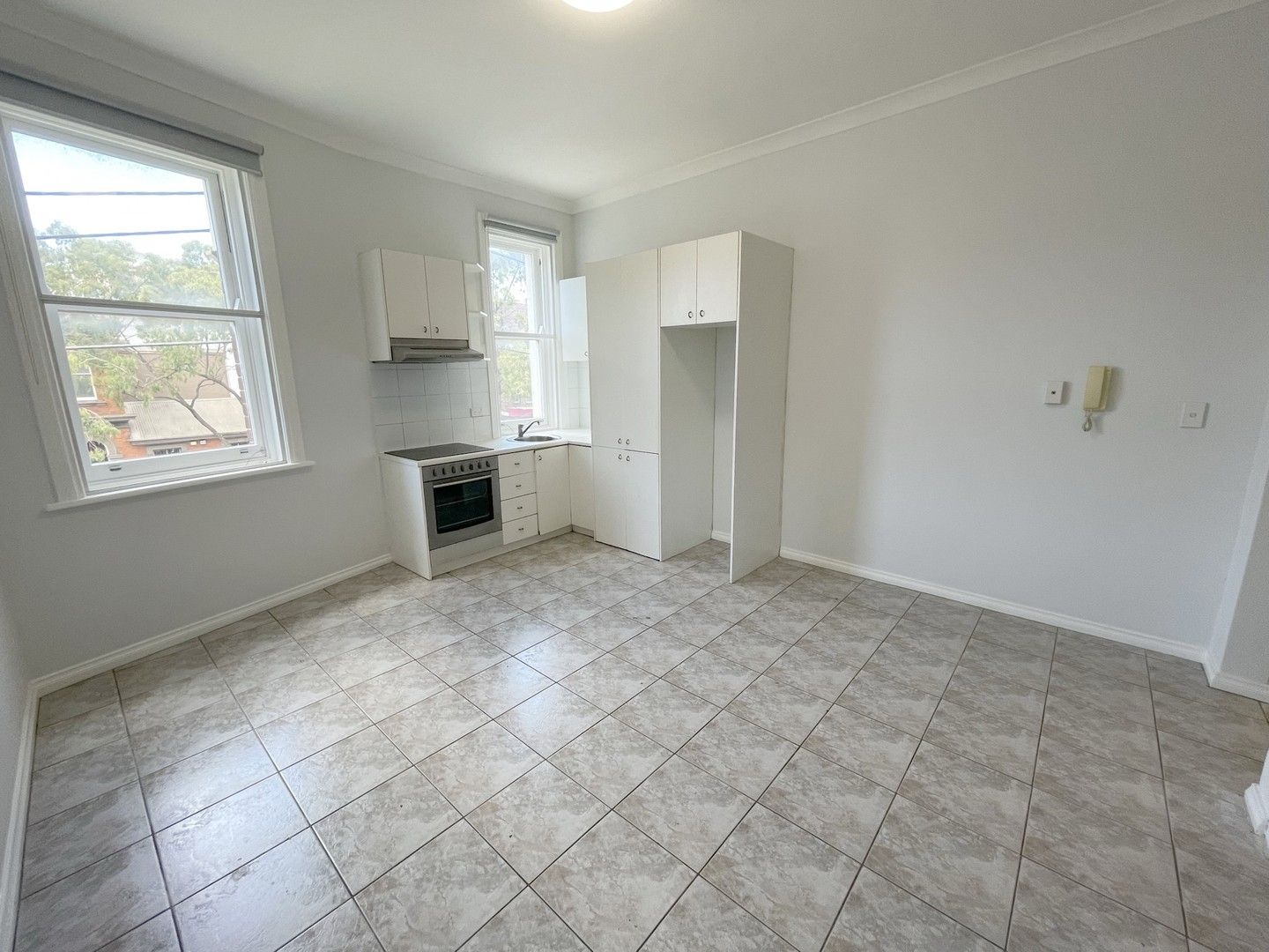 1 bedrooms Apartment / Unit / Flat in 4/1 Henderson Road ALEXANDRIA NSW, 2015