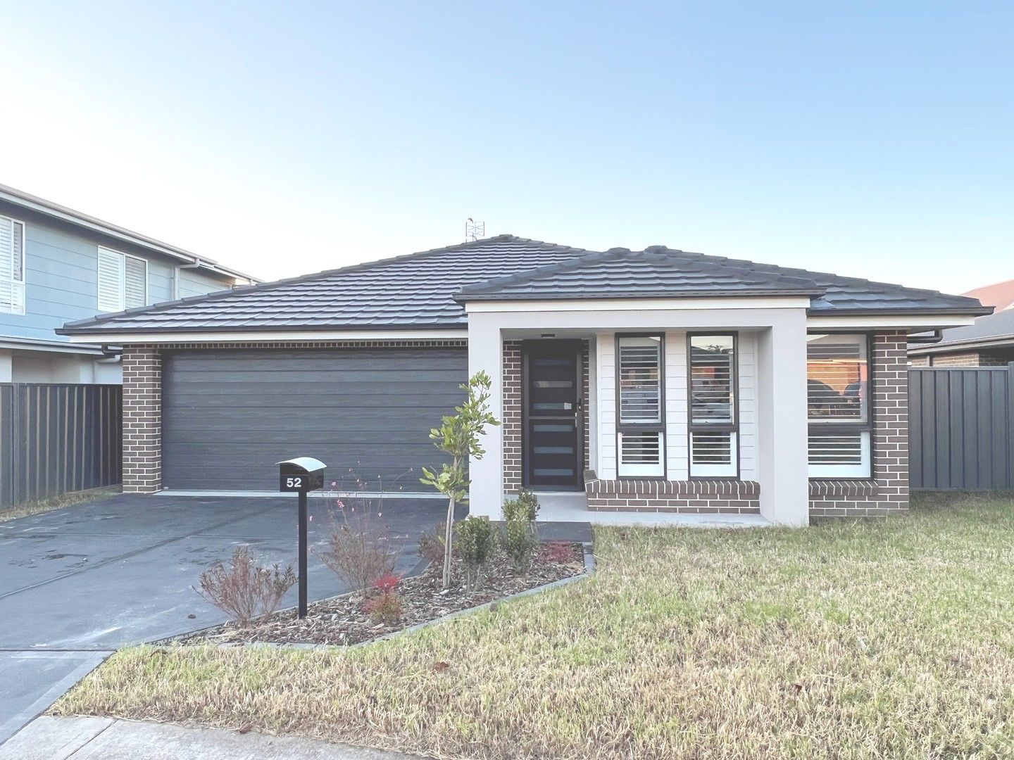 4 bedrooms House in 52 Melbourne Road WADALBA NSW, 2259