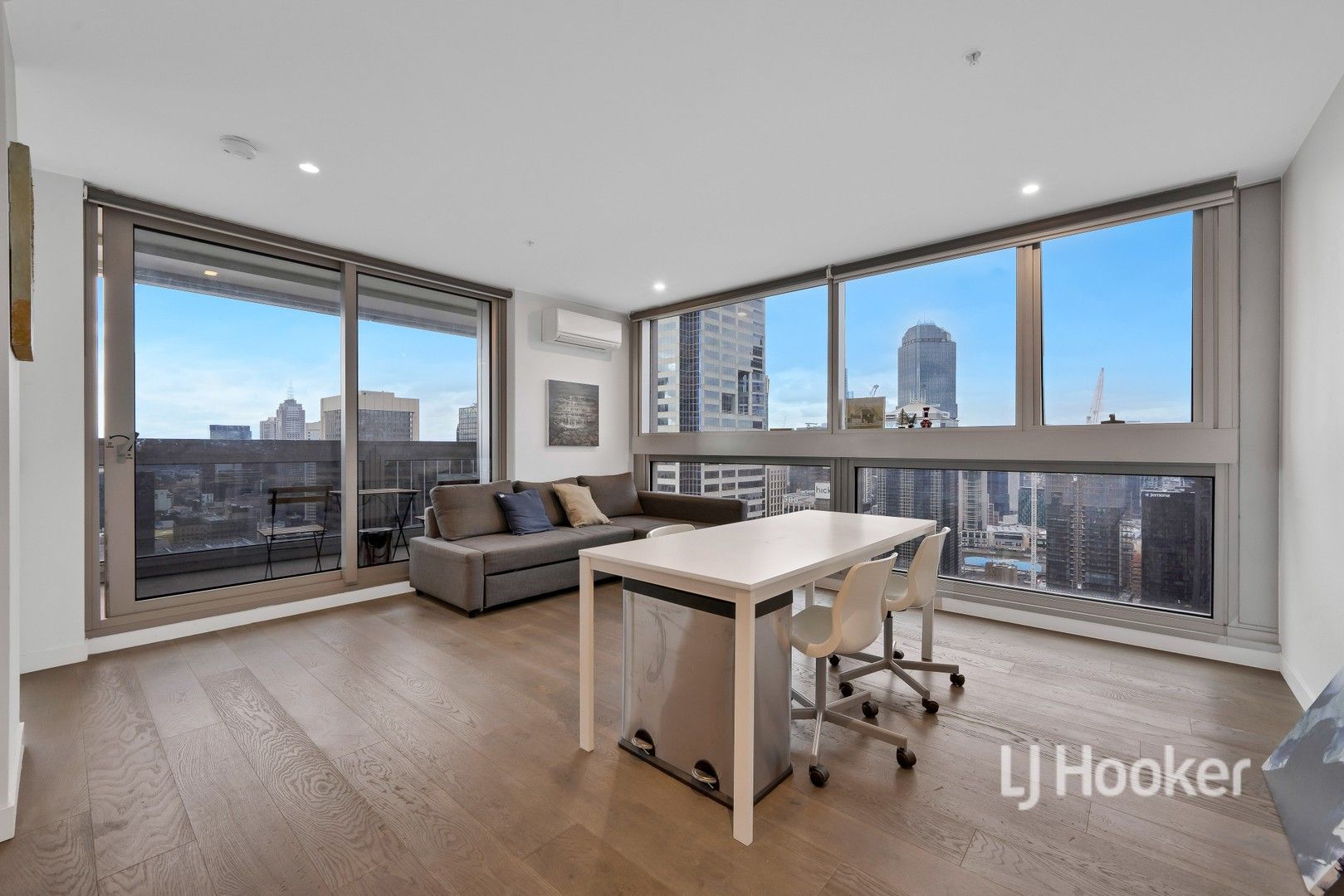 2 bedrooms Apartment / Unit / Flat in 4406/38 Rose Lane MELBOURNE VIC, 3000