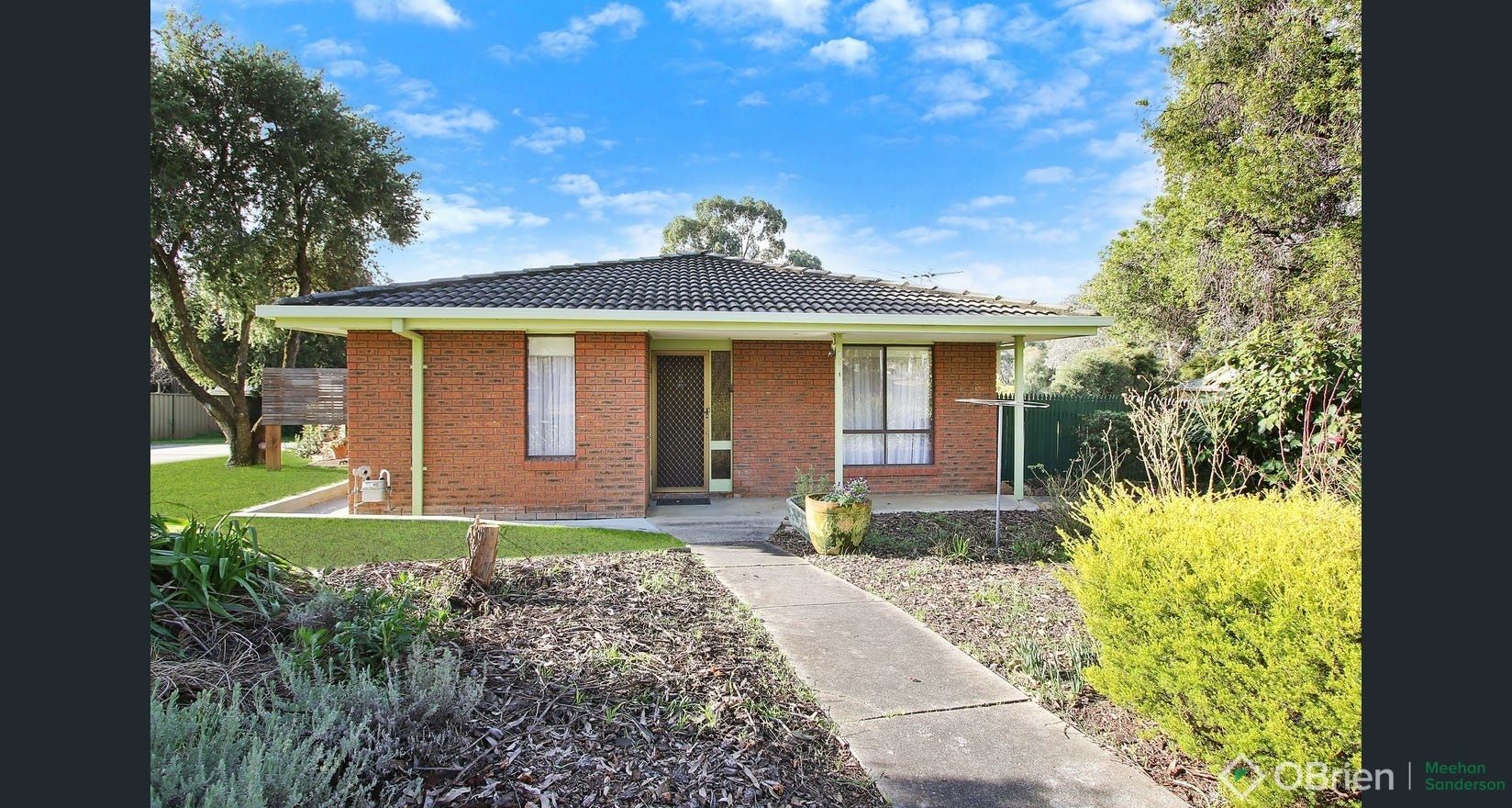 2 bedrooms Apartment / Unit / Flat in 2/1 Chifley Court WODONGA VIC, 3690