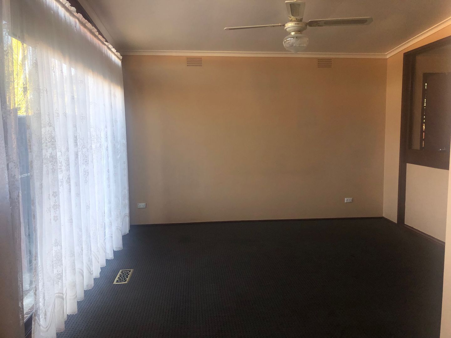 59 Huskisson Avenue, Lalor VIC 3075 House For Rent Domain