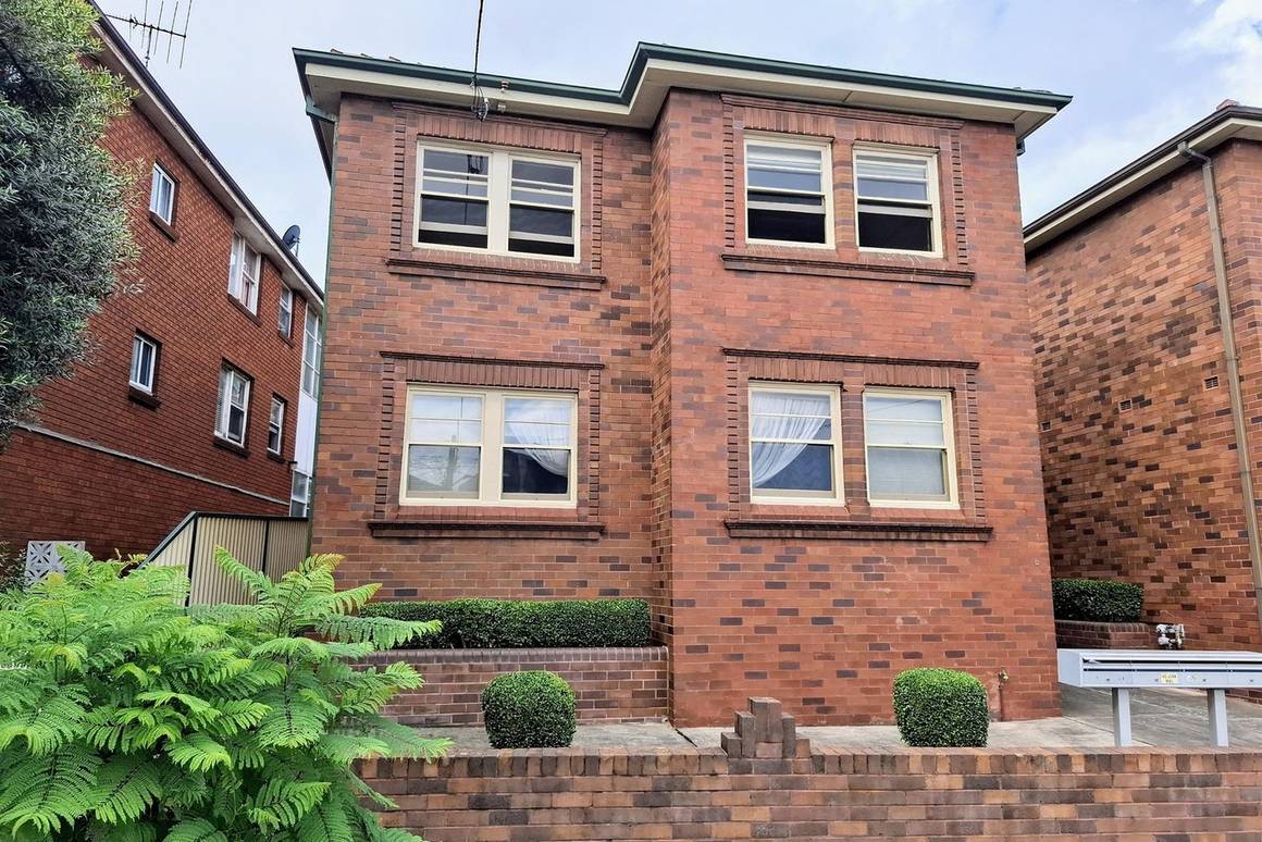 Picture of 1/6a Houston Road, KENSINGTON NSW 2033