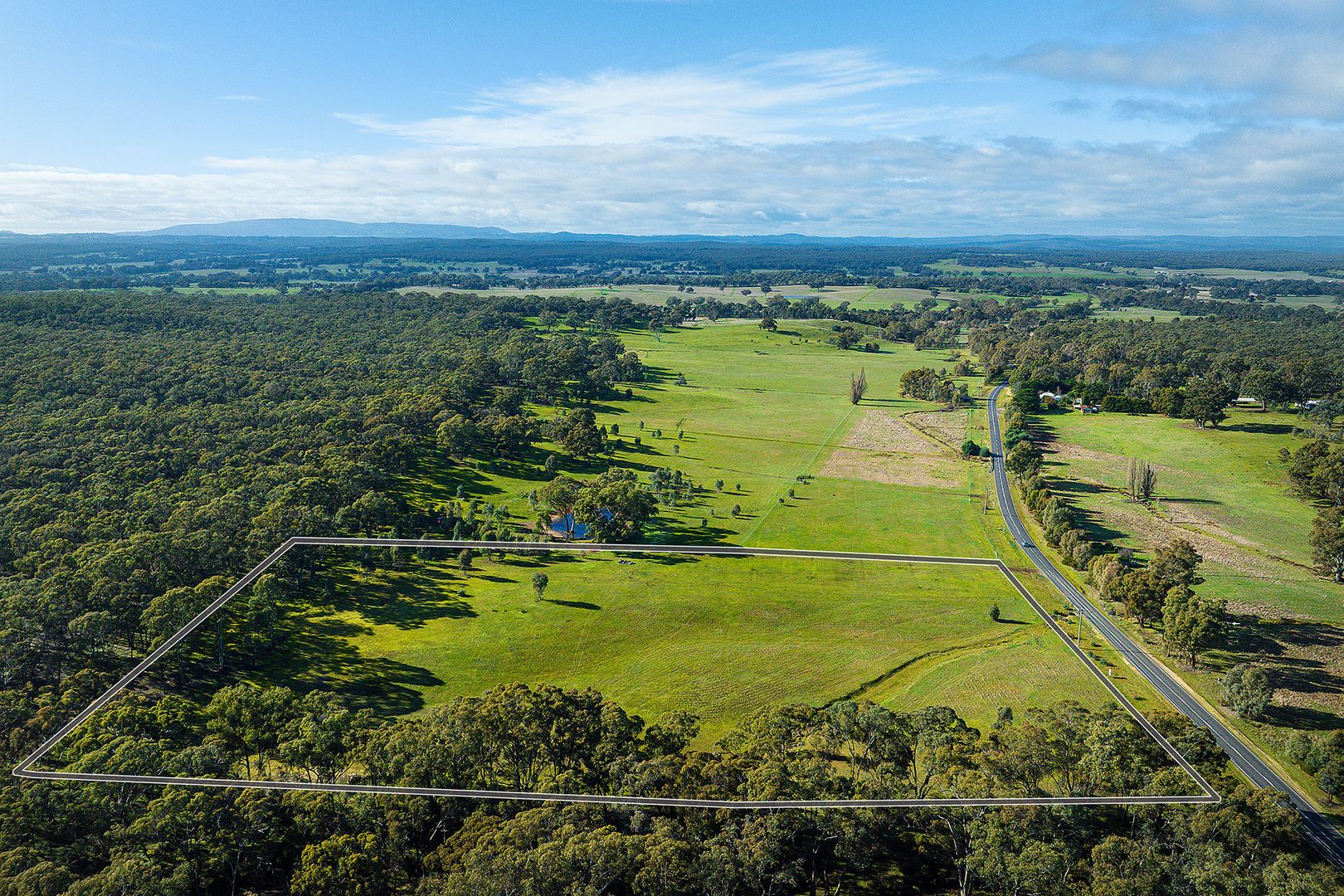 Castlemaine-Maldon Road, Muckleford VIC 3451, Image 2