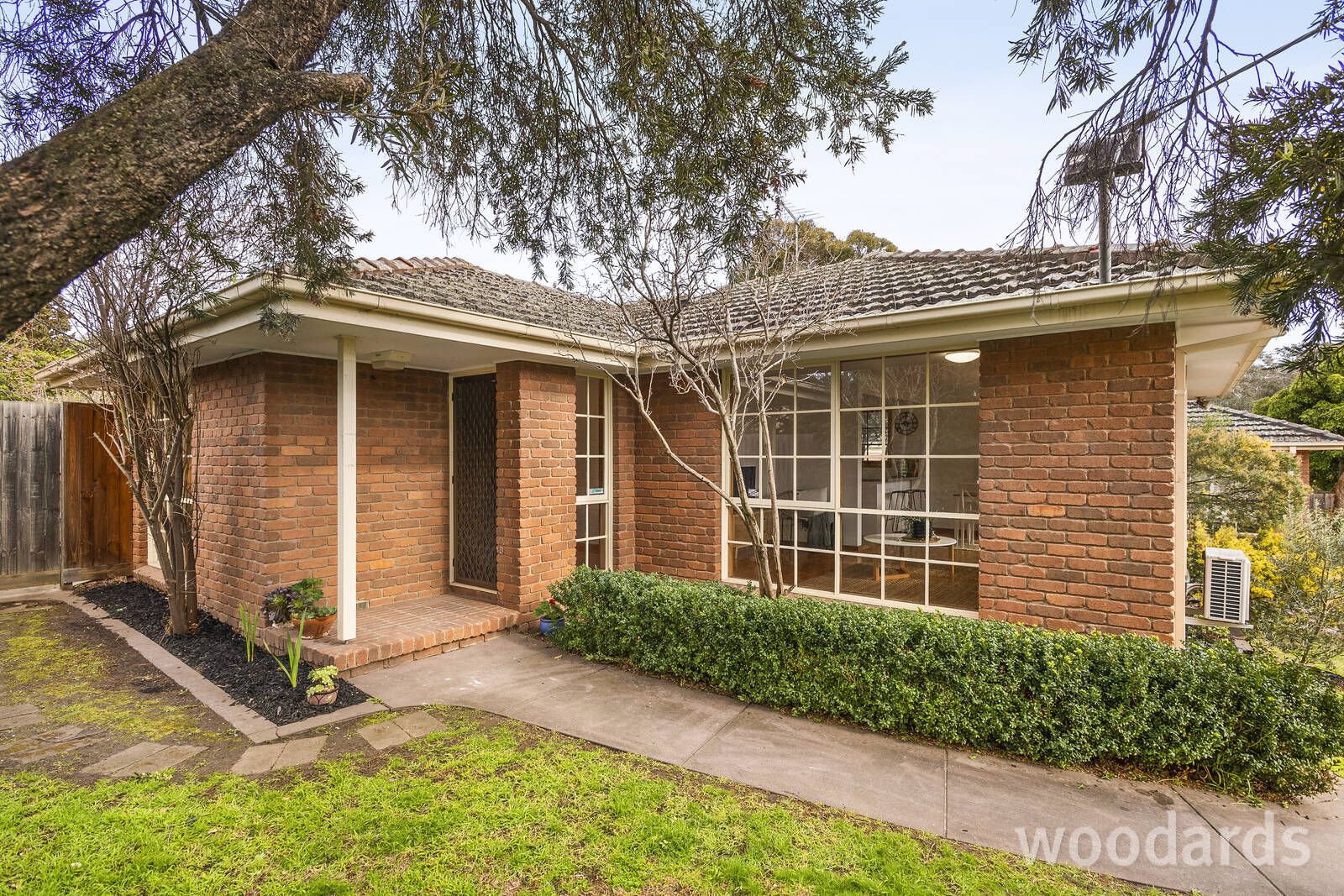 2 bedrooms Villa in 1/29 Elizabeth Street BULLEEN VIC, 3105