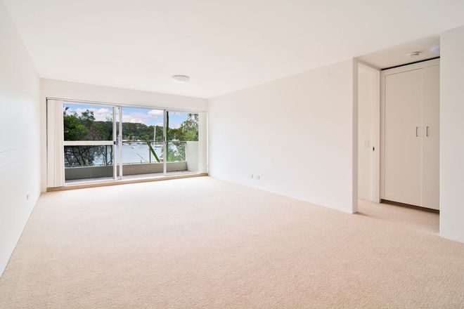 Picture of 2/8 Munro Street, MCMAHONS POINT NSW 2060