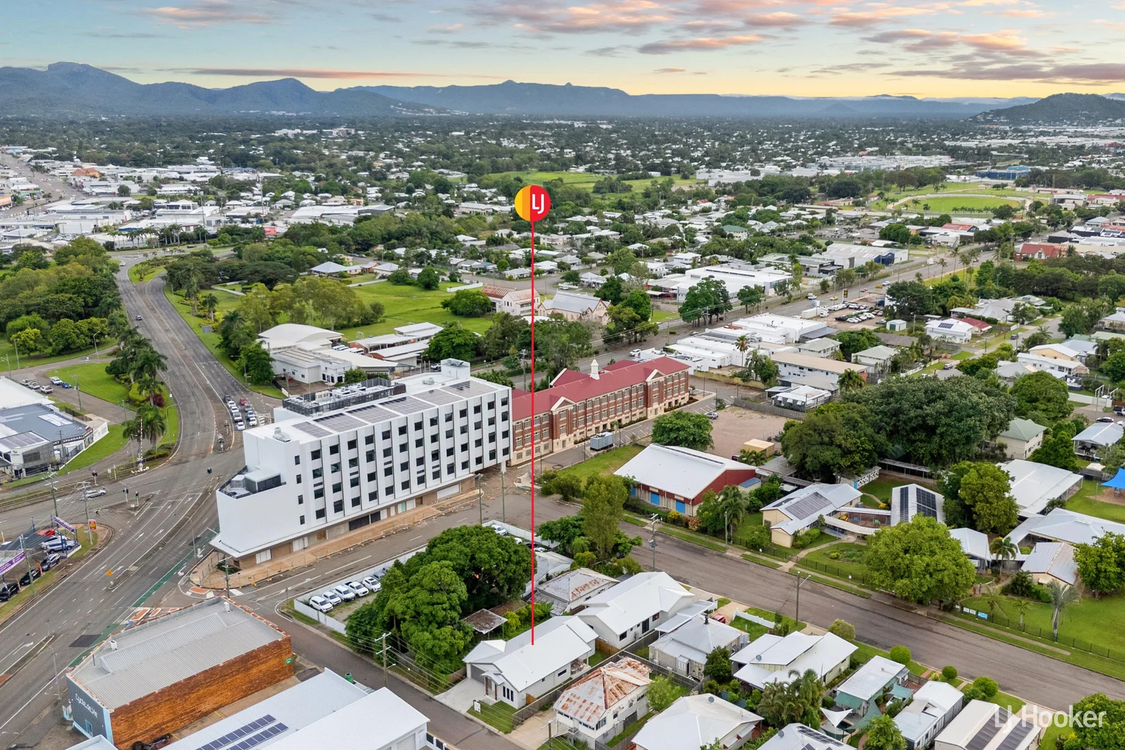 Additional image 22 of 4 Greenslade Street, West End QLD 4810